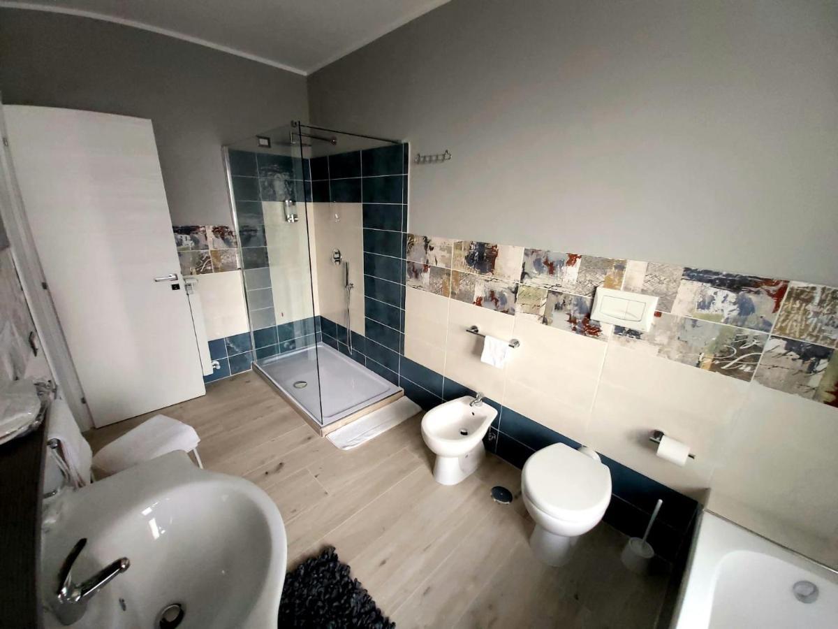 Le Stanze Di Dalia Bed & Breakfast Кротоне Екстериор снимка