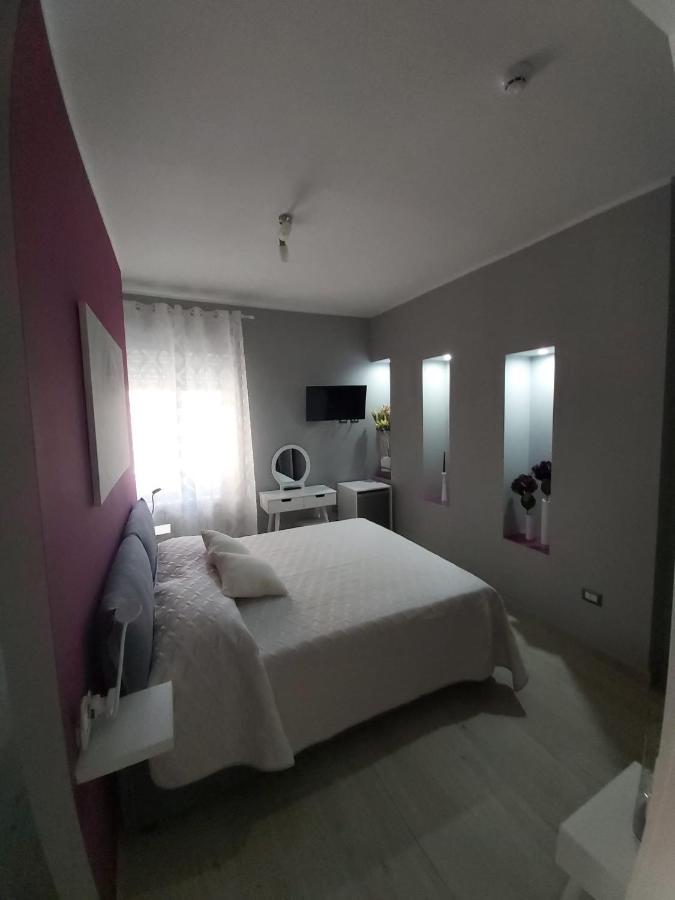 Le Stanze Di Dalia Bed & Breakfast Кротоне Екстериор снимка