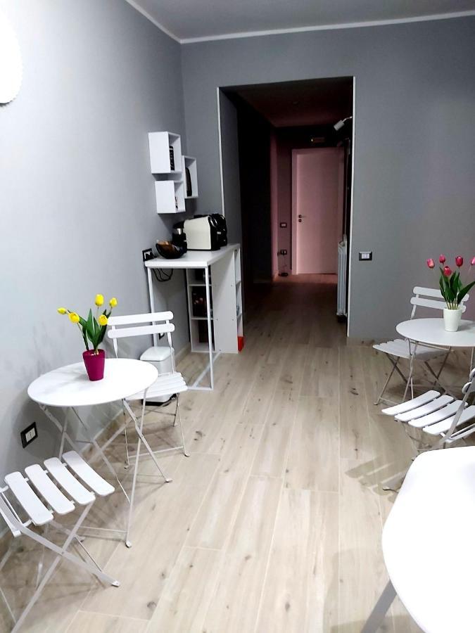 Le Stanze Di Dalia Bed & Breakfast Кротоне Екстериор снимка